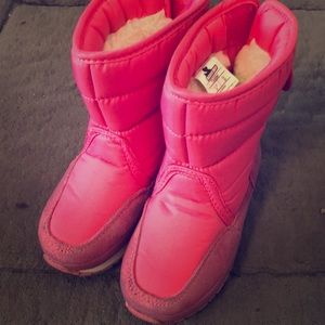 Rubber duck pink girls snow boots